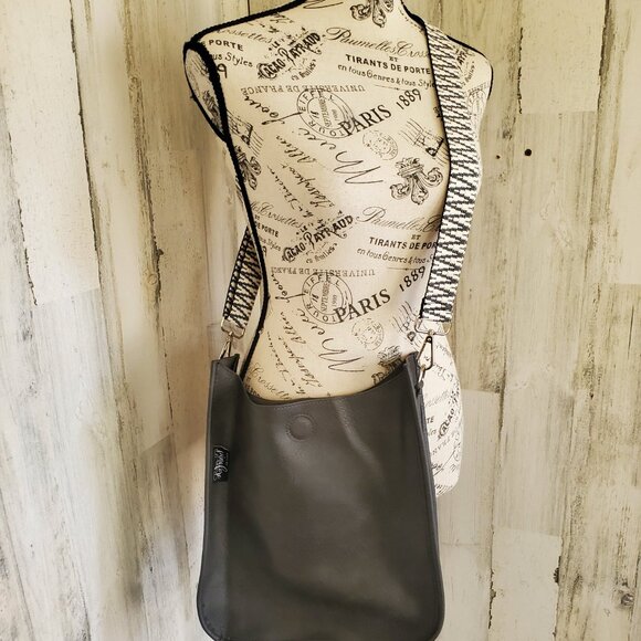 NWOT BAGS by PINAFORE VEGAN LEATHER CROSSBODY with GUITAR STRAP - Picture 2 of 11